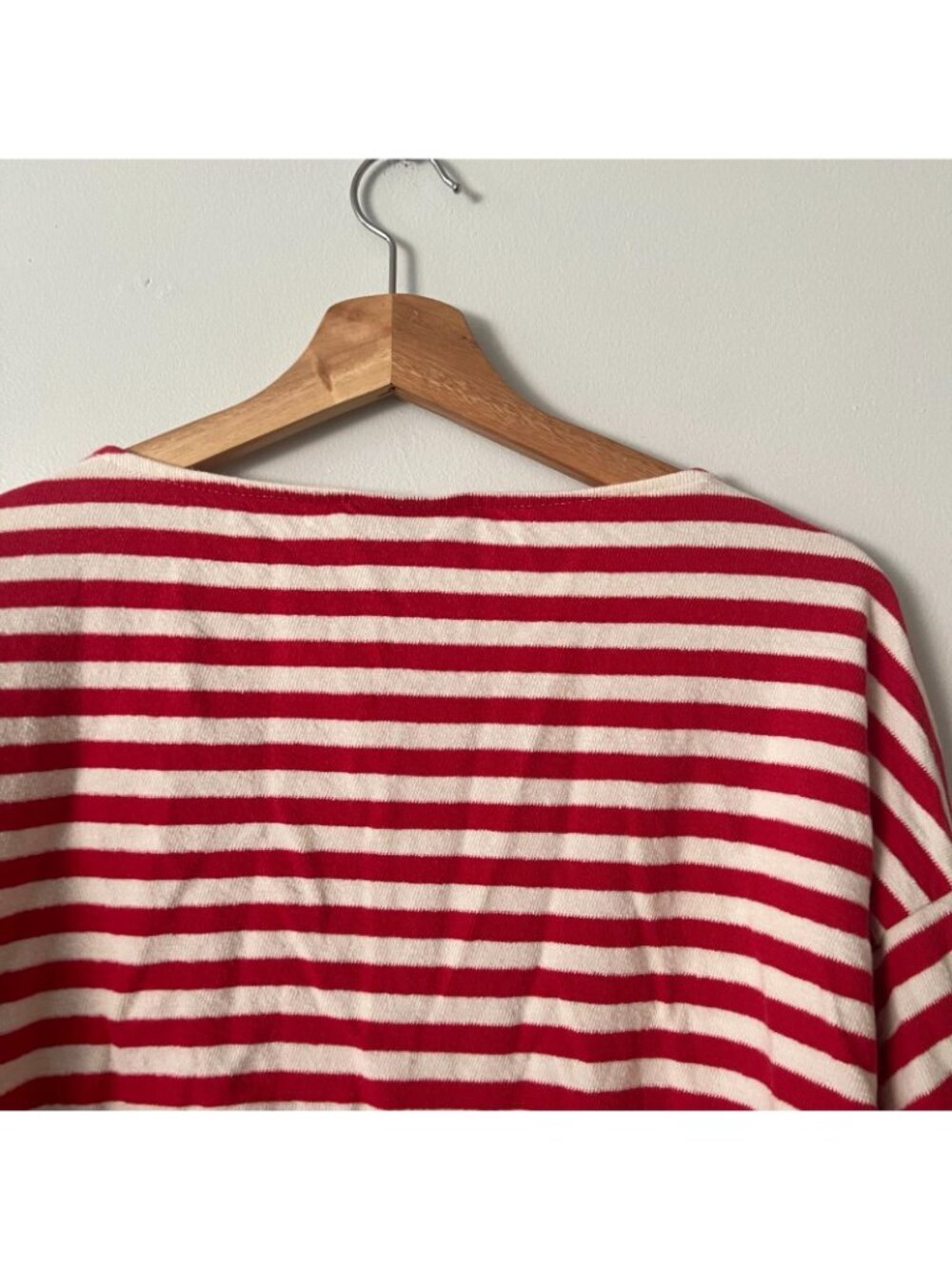 Universal Thread Red & White Stripe Boat Neck Long Sleeve Shirt Women's Size L - Picture 8 of 9